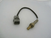 Stainless O2 Sensor Fit 00 to 01 Nissan Altima 2.4L I4, 00 to 02 Sentra 1.8L/2.0L/2.5L I4 